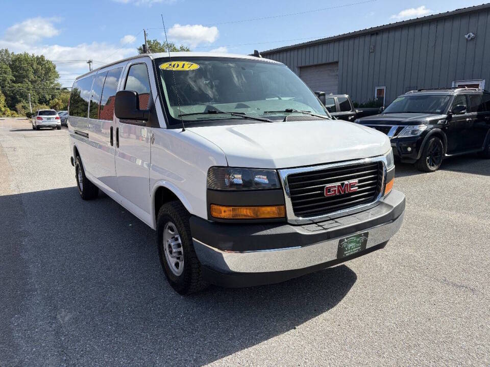 gmc savana passenger 2017 1GJZ7NFF1H1127026 image gmc savana passenger 2017 1GJZ7NFF1H1127026 image